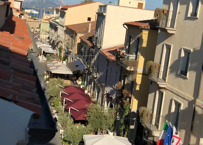 Corso Umberto בית הארחה 4*